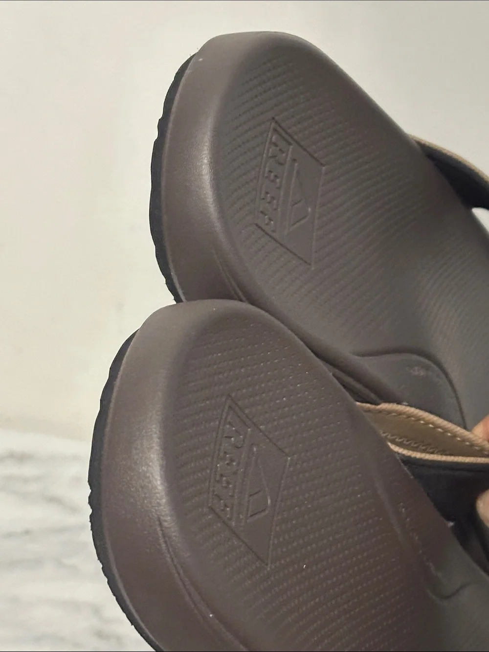 Reef Cushion Phantom 2.0 Men's Water-Friendly Flip-Flops men’s sz 12